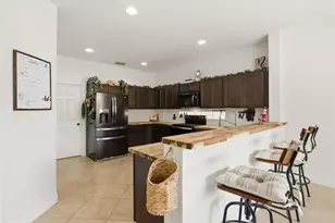 1085 Center Stone Ln, Riviera Beach, FL 33404 - Photo 9
