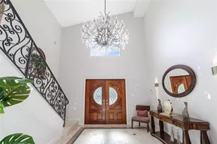 2519 Barcelona Dr, Fort Lauderdale, FL 33301 - Photo 11