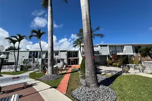 814 NE 25 Unit, Hallandale Beach, FL 33009 - Photo 5