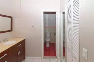 3891 NW 78th Ave, Davie, FL 33024 - Photo 11