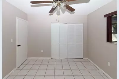 3891 NW 78th Ave, Davie, FL 33024 - Photo 17