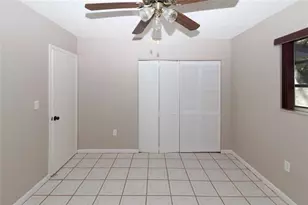 3891 NW 78th Ave, Davie, FL 33024 - Photo 17