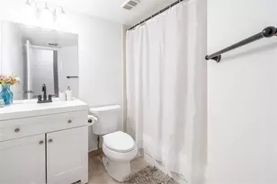 8851 S Wiles Rd Unit, Coral Springs, FL 33067 - Photo 11