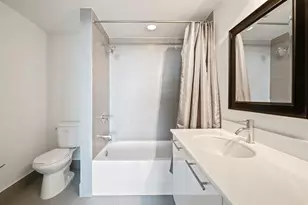 92 SW 3rd St, Miami, FL 33130 - Photo 23