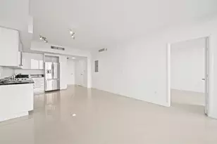 92 SW 3rd St, Miami, FL 33130 - Photo 13