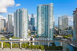 92 SW 3rd St, Miami, FL 33130 - Photo 3