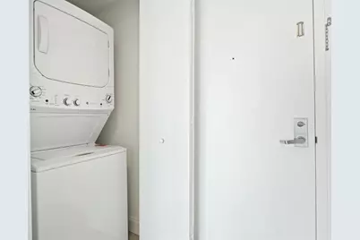 92 SW 3rd St, Unit #1807, Miami, FL 33130 - Photo 25