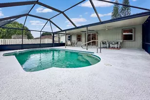 1533 SE Minorca Ave, Port Saint Lucie, FL 34952 - Photo 9