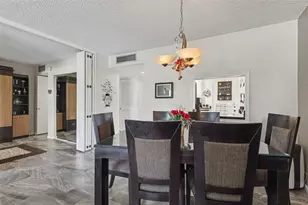 2307 S Cypress Bend Dr, Pompano Beach, FL 33069 - Photo 5