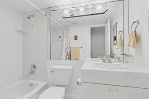 2307 S Cypress Bend Dr, Pompano Beach, FL 33069 - Photo 17