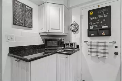 2307 S Cypress Bend Dr, Unit #106, Pompano Beach, FL 33069 - Photo 15