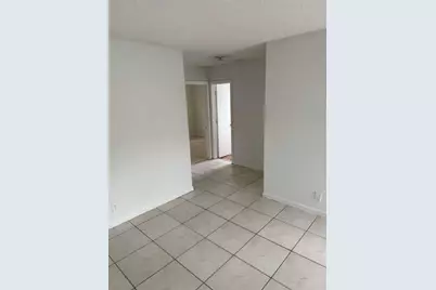 218 NW 9th Ave, Dania Beach, FL 33004 - Photo 11