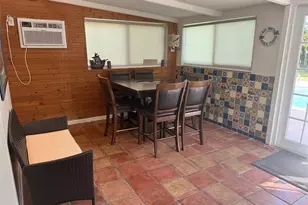 920 Wright Dr, Lake Worth Beach, FL 33461 - Photo 9