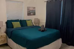 920 Wright Dr, Lake Worth Beach, FL 33461 - Photo 13