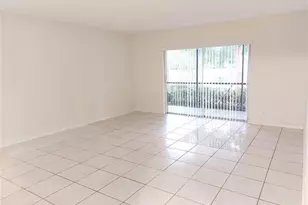 409 Gardens Dr, Pompano Beach, FL 33069 - Photo 3