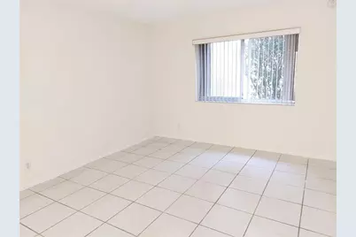 409  Gardens Dr, Unit #104, Pompano Beach, FL 33069 - Photo 7