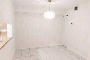 409 Gardens Dr, Pompano Beach, FL 33069 - Photo 5