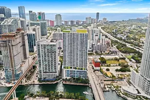 185 SW 7th St, Miami, FL 33130 - Photo 11