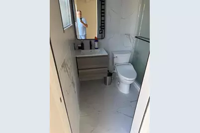 1020 N Victoria Park Rd, Unit #19, Fort Lauderdale, FL 33304 - Photo 11