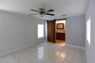 21726 N Heritage Cir, Pembroke Pines, FL 33029 - Photo 5
