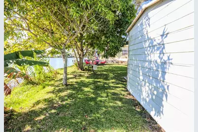 21726 N Heritage Cir, Pembroke Pines, FL 33029 - Photo 15