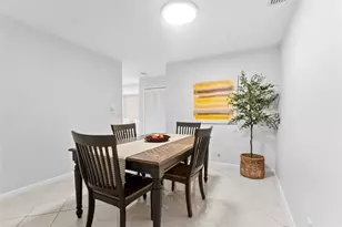 9671 NW 51st St, Coral Springs, FL 33076 - Photo 9