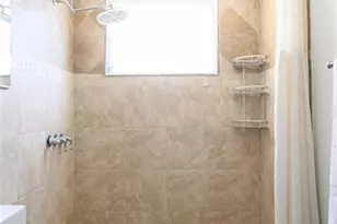 1020 N Victoria Park Rd, Fort Lauderdale, FL 33304 - Photo 23