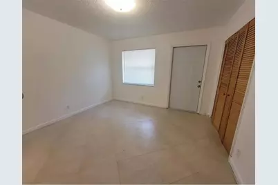 8071 NW 44th Ct, Coral Springs, FL 33065 - Photo 5