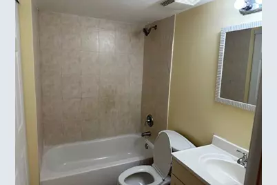 7013 NW 63rd Ct, Tamarac, FL 33321 - Photo 15