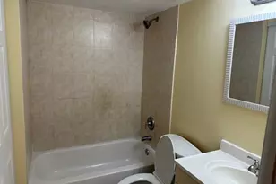 7013 NW 63rd Ct, Tamarac, FL 33321 - Photo 15