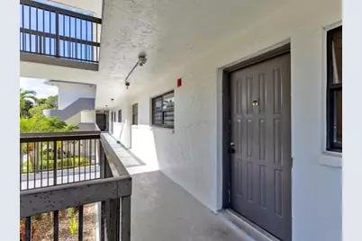 7579 NW 79th Ave, Unit #204, Tamarac, FL 33321 - Photo 3
