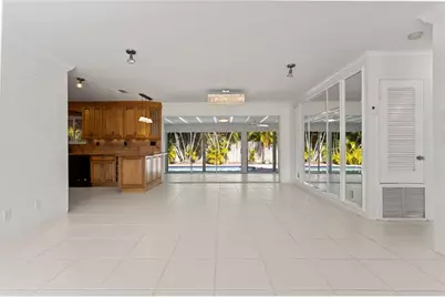2325 NE 9th St, Pompano Beach, FL 33062 - Photo 7