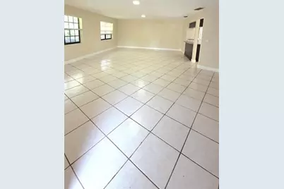 10390 NW 36th St, Coral Springs, FL 33065 - Photo 23