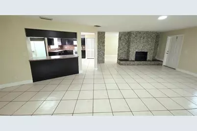 10390 NW 36th St, Coral Springs, FL 33065 - Photo 5