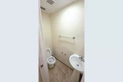 10390 NW 36th St, Coral Springs, FL 33065 - Photo 25