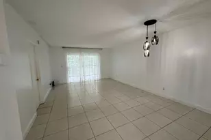 7797 Golf Cir Dr, Margate, FL 33063 - Photo 7