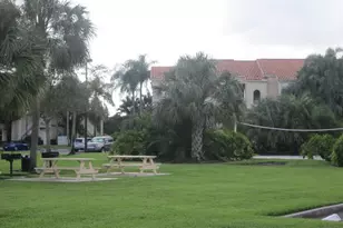 3310 Pinewalk Dr N, Margate, FL 33063 - Photo 27