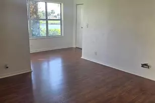 3310 Pinewalk Dr N, Margate, FL 33063 - Photo 3