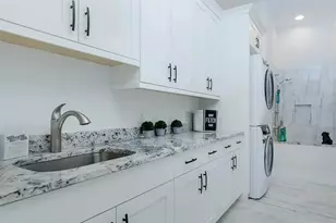 131 SW 57th St, Cape Coral, FL 33914 - Photo 21