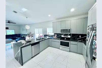 1334 SW 44th Ter, Deerfield Beach, FL 33442 - Photo 3