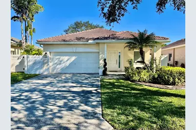 1334 SW 44th Ter, Deerfield Beach, FL 33442 - Photo 1