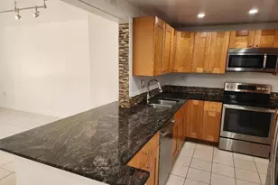 4384 NW 9th Ave, Deerfield Beach, FL 33064 - Photo 5