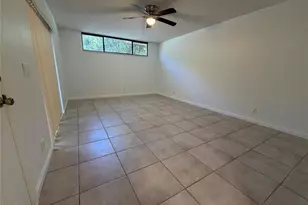 8183 Severn Dr, Boca Raton, FL 33433 - Photo 7