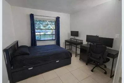 10501 W Broward Blvd, Unit #209, Plantation, FL 33324 - Photo 13