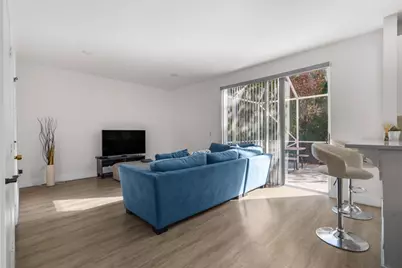 527 NW 87th Ln, Coral Springs, FL 33071 - Photo 11