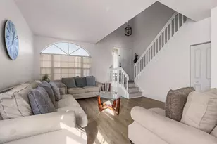 527 NW 87th Ln, Coral Springs, FL 33071 - Photo 17