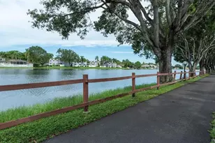 900 Colony Point Cir, Pembroke Pines, FL 33026 - Photo 33