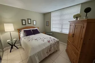 900 Colony Point Cir, Pembroke Pines, FL 33026 - Photo 19