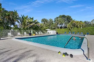 2780 S Oakland Forest Dr, Oakland Park, FL 33309 - Photo 39