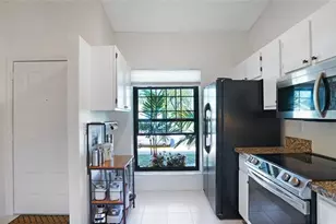 2780 S Oakland Forest Dr, Oakland Park, FL 33309 - Photo 3